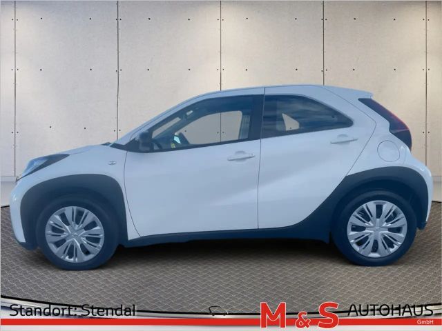 Toyota Aygo X 1.0 VVT-i Play