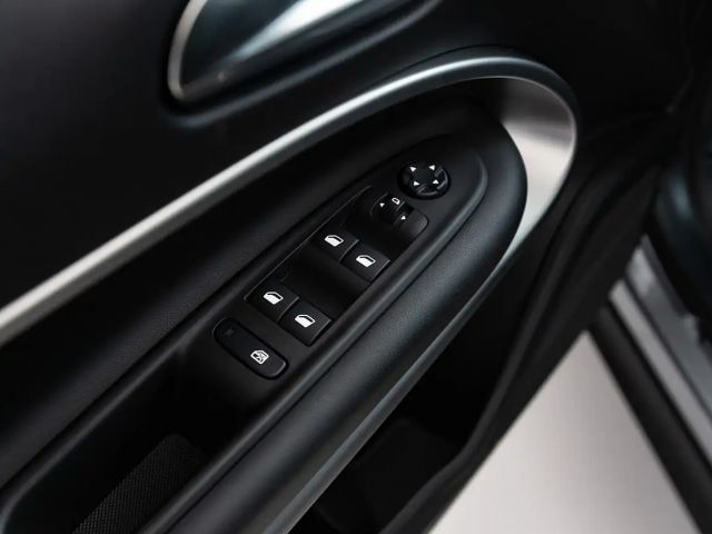 Jeep Avenger Altitude