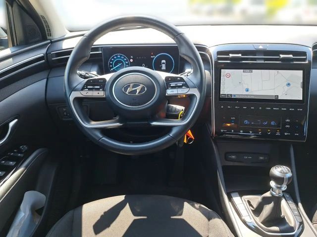 Hyundai Tucson 2WD Hybrid Select