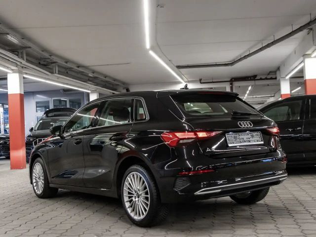 Audi A3 30 TFSI Sedan