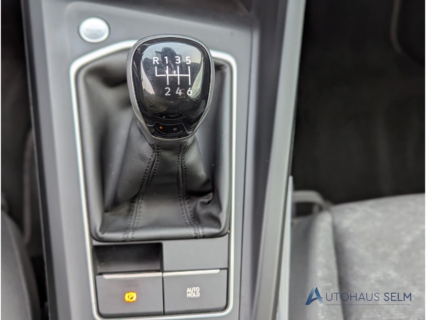 Volkswagen Golf 1.5 TSI Golf VIII Life