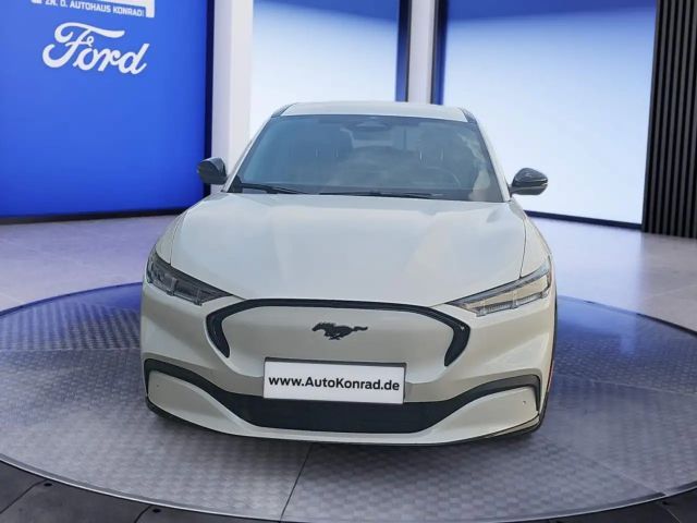 Ford Mustang Mach-E AWD