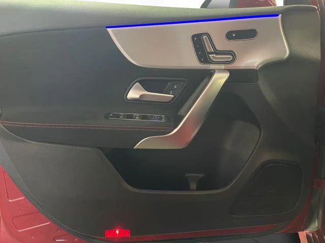 Mercedes-Benz A 200 AMG Line