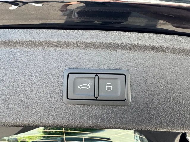 Audi A3 30 TFSI Sedan