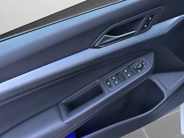 Volkswagen Golf 1.5 TSI DSG Golf VIII IQ.Drive