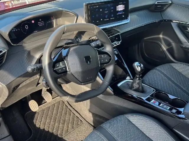 Peugeot 2008 Allure Pack