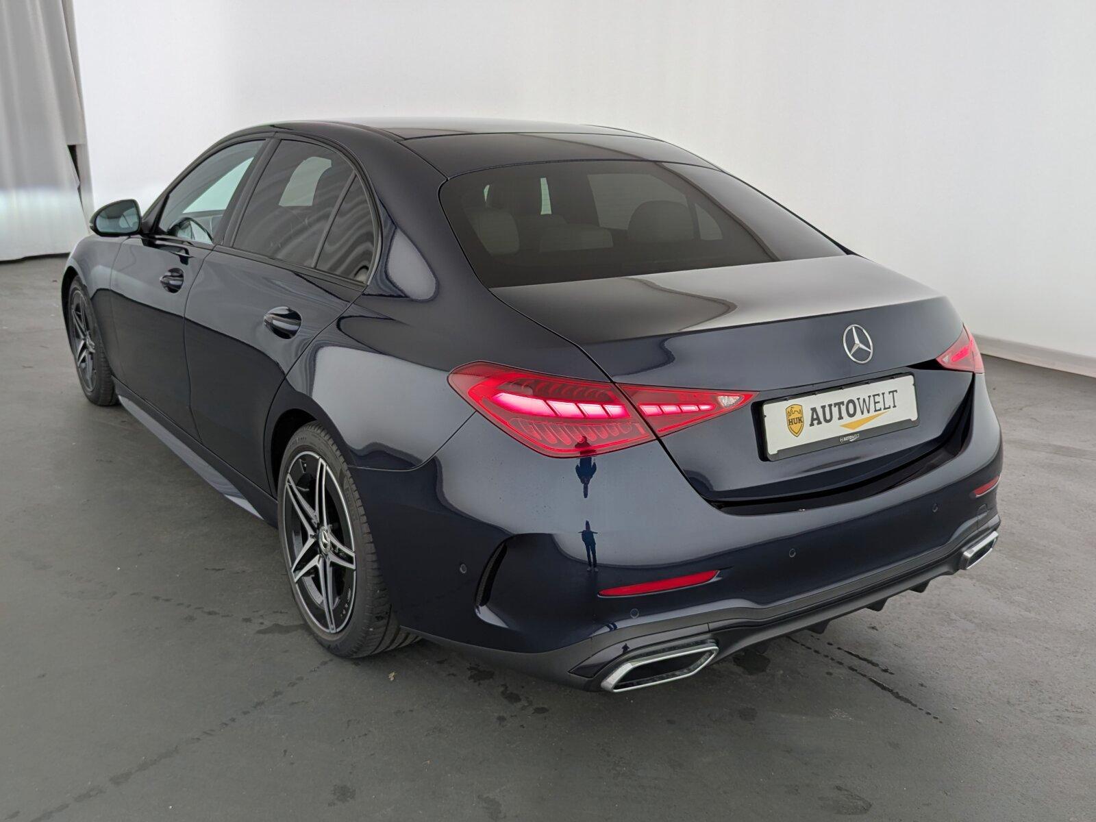 Mercedes-Benz C 200 4MATIC AMG Line Sedan