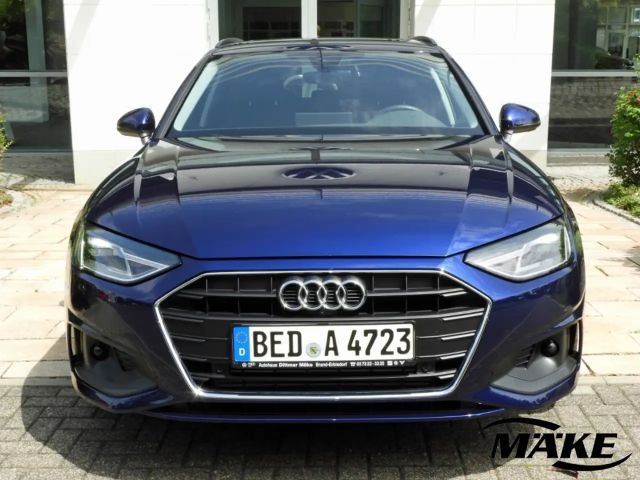 Audi A4 35 TFSI Avant S-Tronic