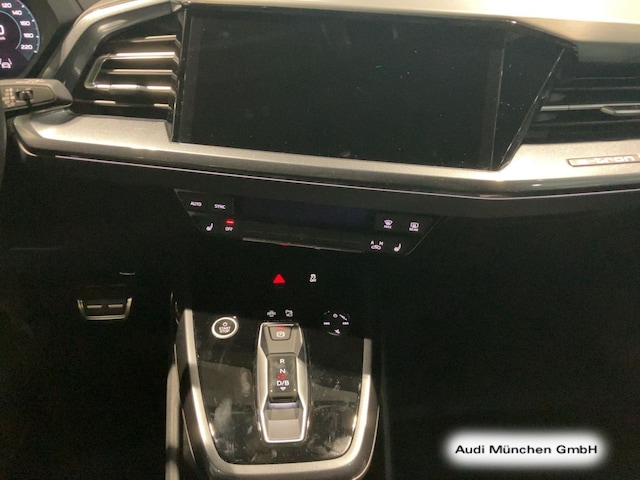 Audi Q4 e-tron SUV 45 e-tron Audi Q4 e-tron