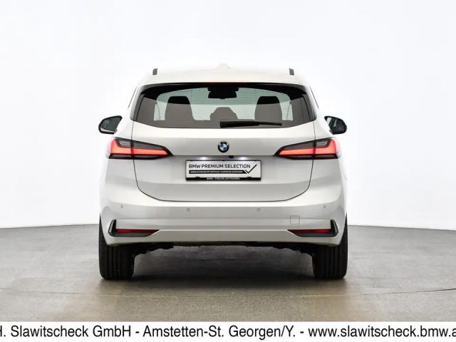 BMW 218 218d Active Tourer Sedan