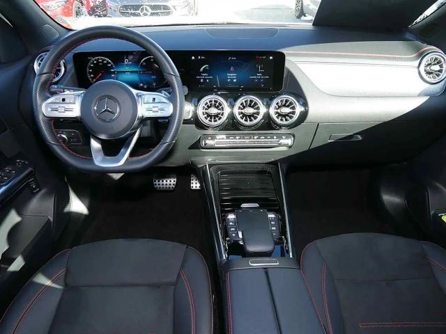 Mercedes-Benz EQA 250 AMG Line