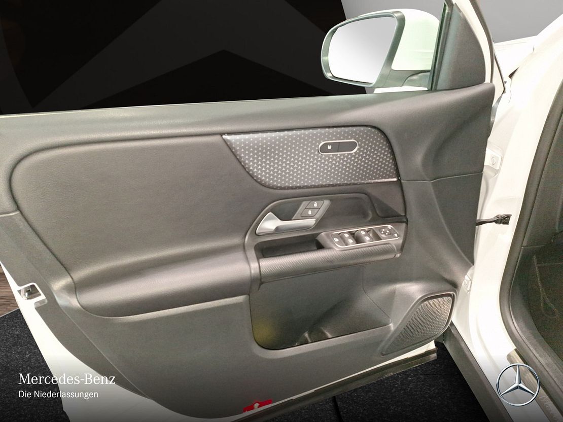 Mercedes-Benz GLB 180 GLB 180