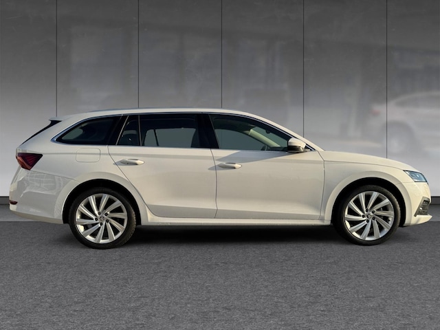 Skoda Octavia Combi iV