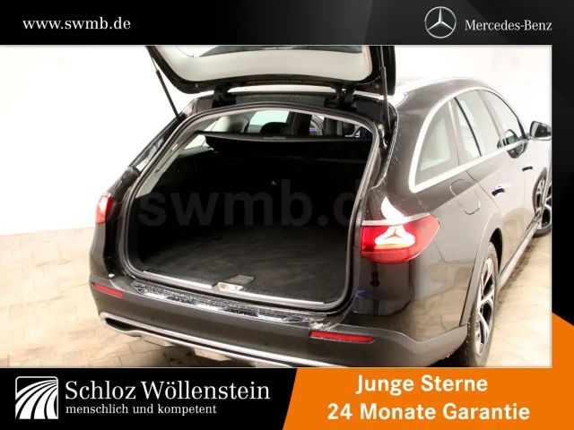 Mercedes-Benz E 220 4MATIC E 220 d