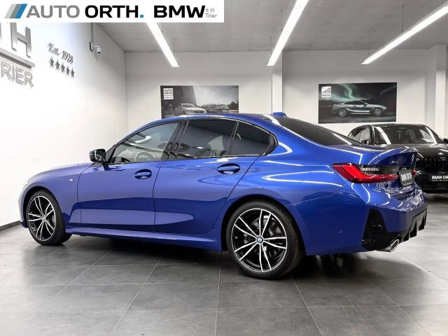 BMW 330 330i M-Sport Sedan xDrive