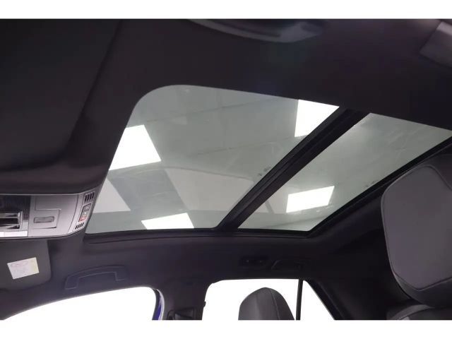 Volkswagen T-Roc 1.5 TSI DSG R-Line