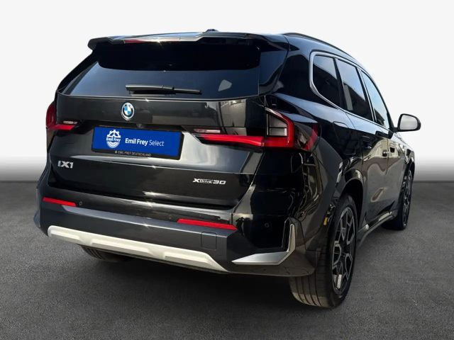 BMW iX1 xDrive30