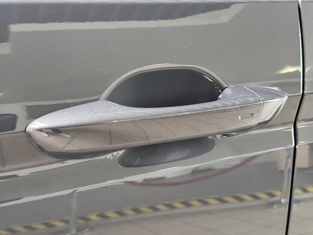 Volkswagen Touran 1.5 TSI DSG Family