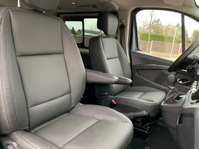 Renault Trafic Blue Combi EDC Spaceclass