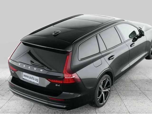 Volvo V60 Dark Ultra
