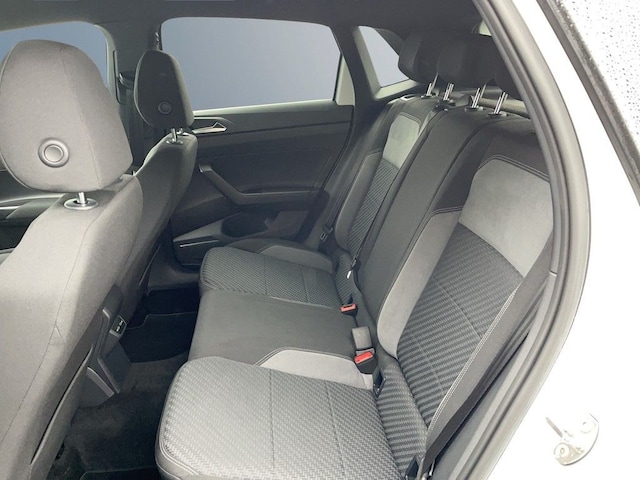 Volkswagen Polo 1.5 TSI DSG Highline R-Line