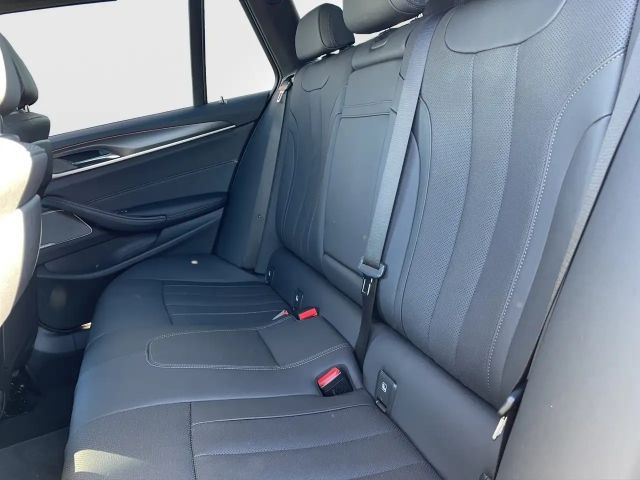 BMW 530 530e M-Sport Touring xDrive