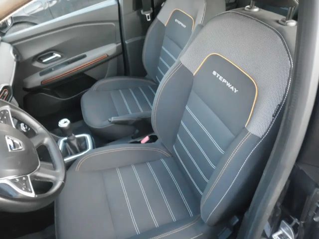 Dacia Sandero Comfort Stepway TCe 90