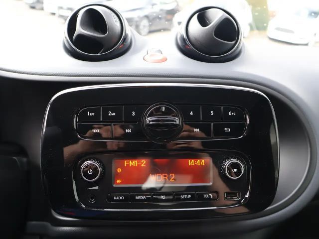 Smart EQ fortwo Cabrio Electric Drive