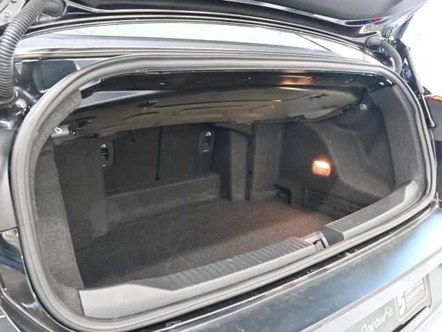 Volkswagen T-Roc Cabriolet Style