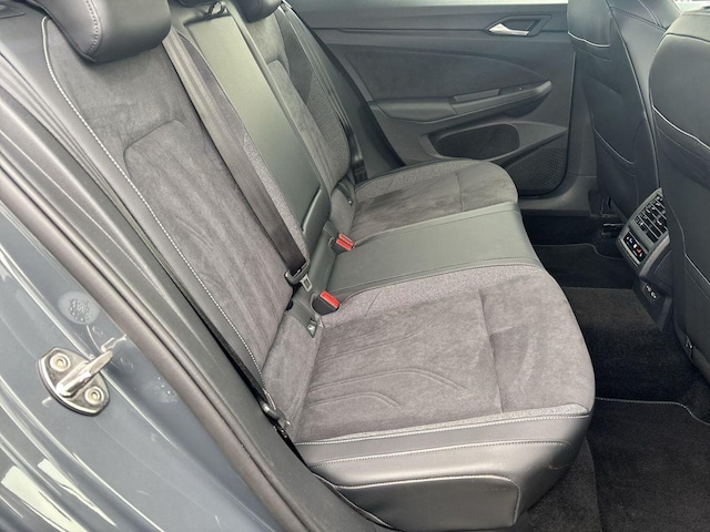 Volkswagen Golf 1.5 eTSI DSG Golf VIII Variant