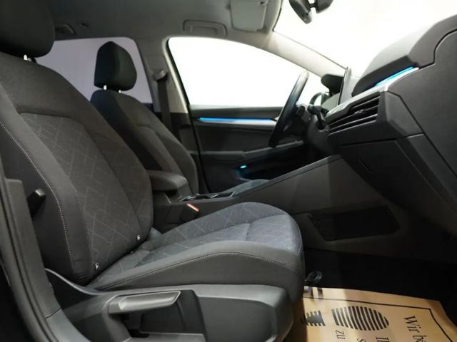 Volkswagen Golf DSG Variant