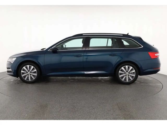 Skoda Superb 1.4 TSI Ambition Combi iV