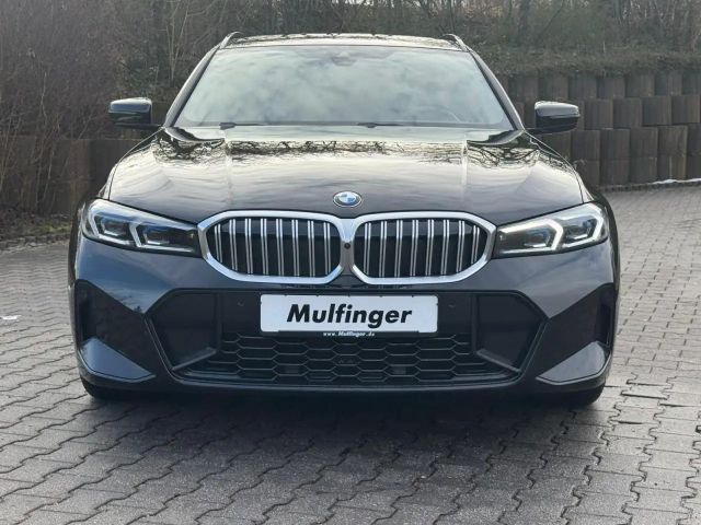 BMW 320 320d M-Sport Touring xDrive