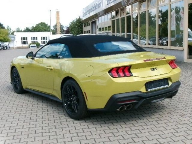 Ford Mustang Convertible GT 5.0 V8