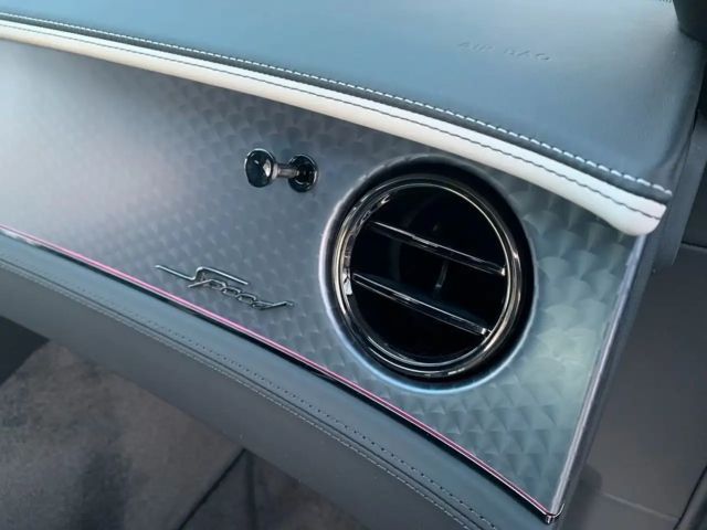 Bentley Continental GTC Hybrid V8