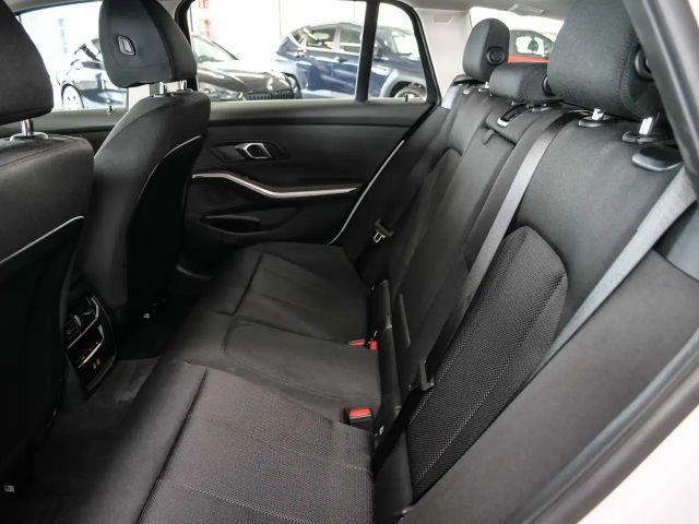 BMW 318 318i Touring