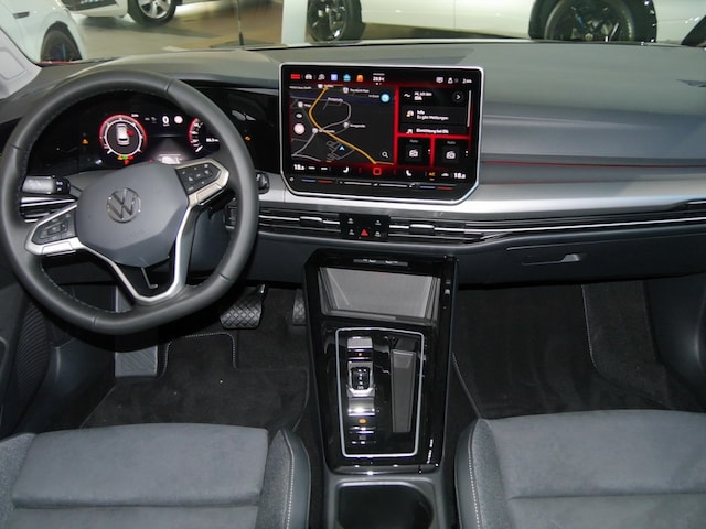 Volkswagen Golf 2.0 TDI DSG Style Variant