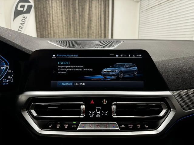 BMW 330 330e Touring
