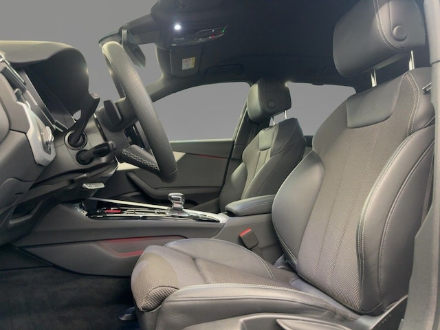 Audi A4 40 TFSI Avant S-Line S-Tronic
