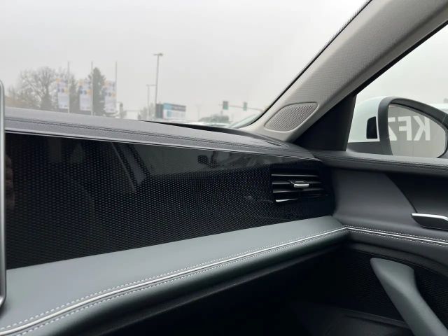 Volkswagen Passat ACT Business DSG Variant