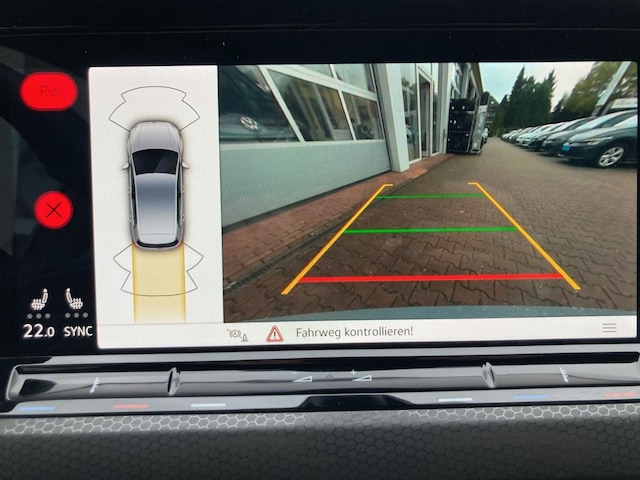 Volkswagen Golf DSG GTI Style