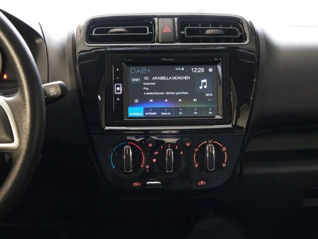 Mitsubishi Space Star Star