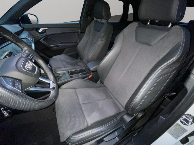 Audi Q3 35 TFSI S-Tronic