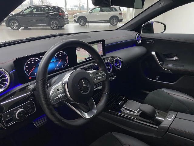 Mercedes-Benz CLA 220 AMG Line CLA 220 d Coupé