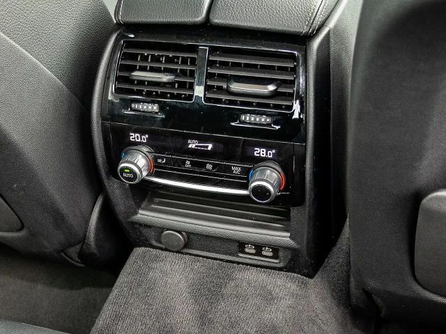 BMW 530 Luxury Line Sedan xDrive