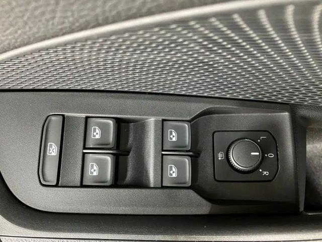 Skoda Octavia Essence TSI