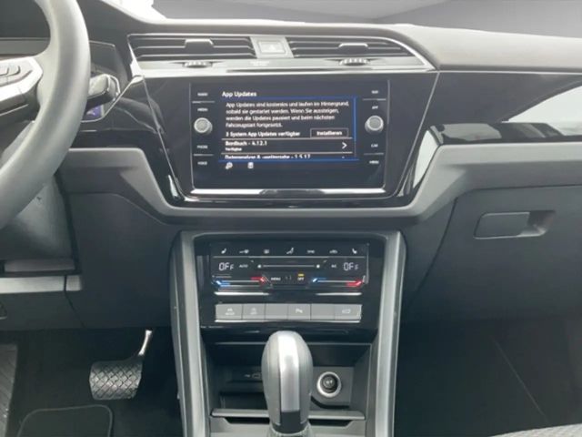 Volkswagen Touran 1.5 TSI DSG R-Line