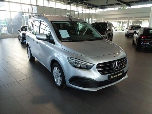 Mercedes-Benz T 180 T 180,NAVI,LED,KAMERA,SPUR,NP:44.349,-EURO