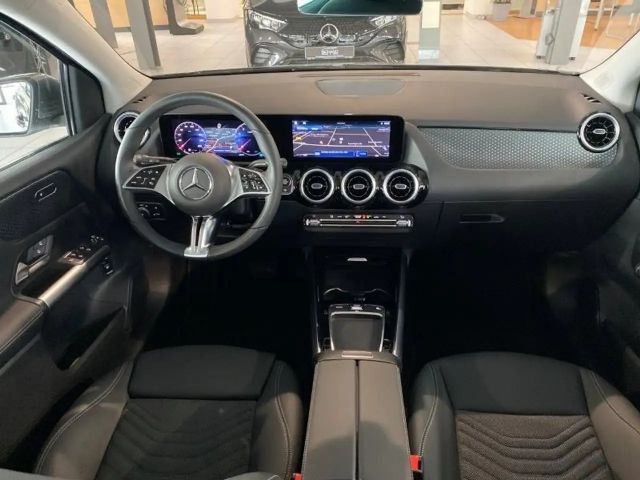 Mercedes-Benz B 180 Progressive