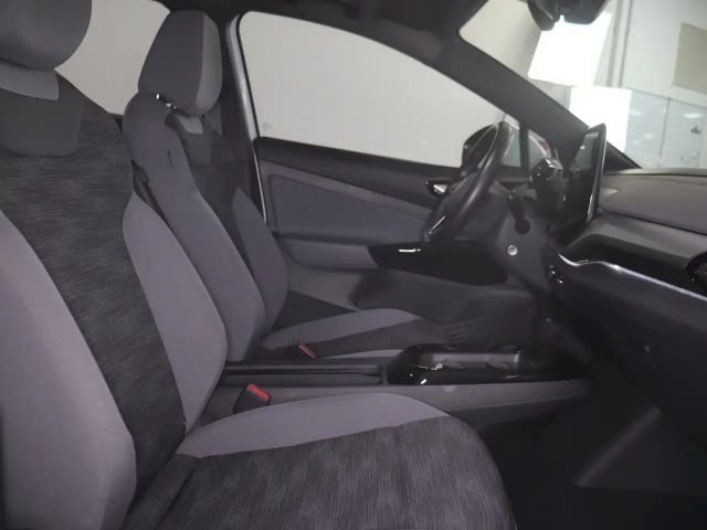 Volkswagen ID.5 150 kW 77 KWh Pro